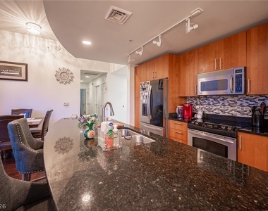 200 W Sahara Avenue - Photo Thumbnail 9