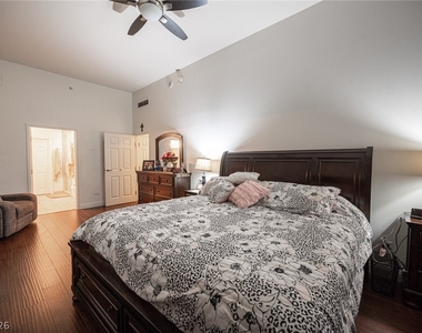 200 W Sahara Avenue - Photo Thumbnail 26