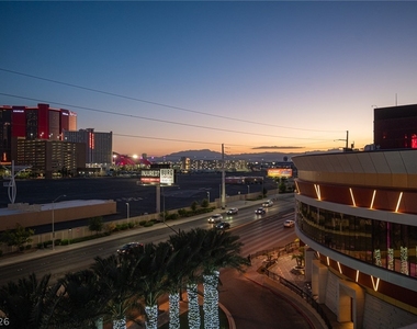 200 W Sahara Avenue - Photo Thumbnail 42