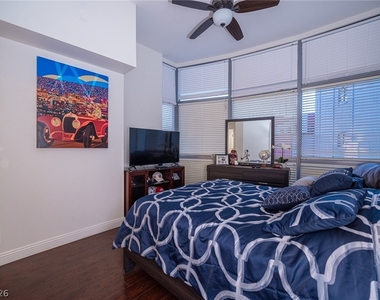 200 W Sahara Avenue - Photo Thumbnail 18