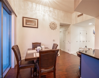 200 W Sahara Avenue - Photo Thumbnail 15