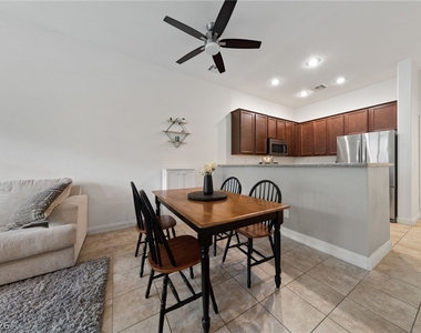 7544 Nicklin Street - Photo Thumbnail 6