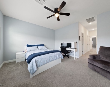 7544 Nicklin Street - Photo Thumbnail 16