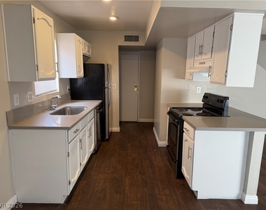 5188 Garden Lane - Photo Thumbnail 7