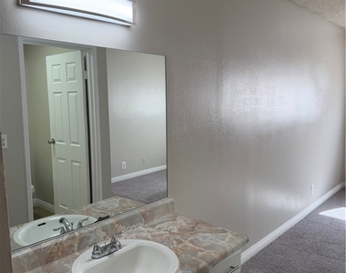 5188 Garden Lane - Photo Thumbnail 35