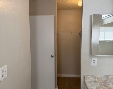 5188 Garden Lane - Photo Thumbnail 40