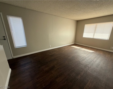 5188 Garden Lane - Photo Thumbnail 21