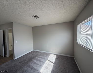 5188 Garden Lane - Photo Thumbnail 33