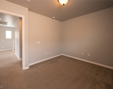 8253 Arden Landing Place - Photo Thumbnail 42