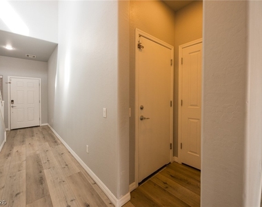 8253 Arden Landing Place - Photo Thumbnail 8