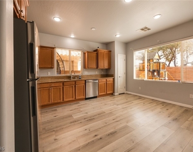 8253 Arden Landing Place - Photo Thumbnail 17
