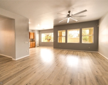 8253 Arden Landing Place - Photo Thumbnail 11