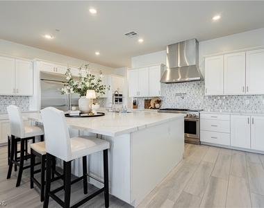 322 Natoire Court - Photo Thumbnail 14