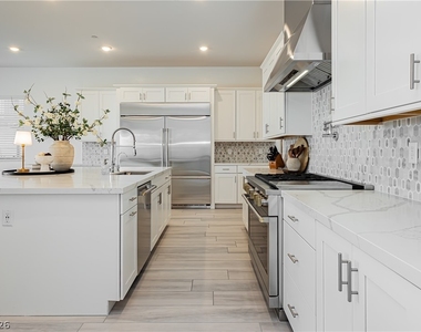 322 Natoire Court - Photo Thumbnail 11