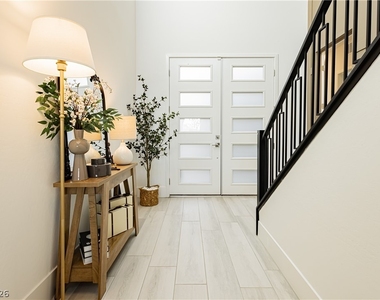 322 Natoire Court - Photo Thumbnail 6