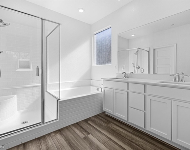 9446 Sequoia Ridge Avenue - Photo Thumbnail 13