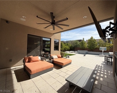 66 Pristine Glen Street - Photo Thumbnail 19