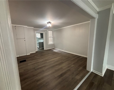 622-632 Lewis Street - Photo Thumbnail 2