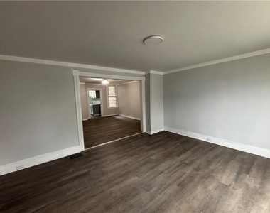 622-632 Lewis Street - Photo Thumbnail 3