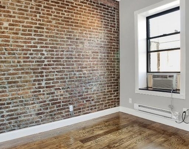 232 Elizabeth Street - Photo Thumbnail 5