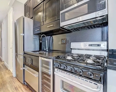 204 East 13th Street - Photo Thumbnail 4