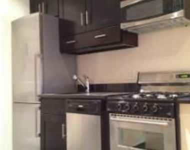 120 Christopher Street - Photo Thumbnail 1