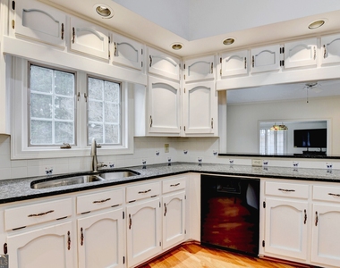 1000 Grayson Parkway - Photo Thumbnail 13