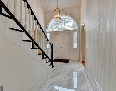1000 Grayson Parkway - Photo Thumbnail 2