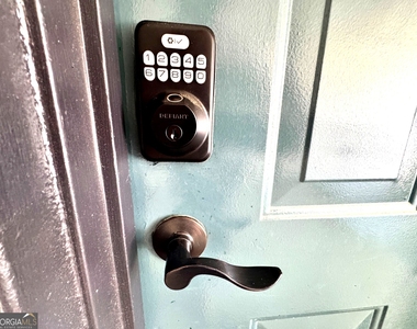 211 North Avenue - Photo Thumbnail 17