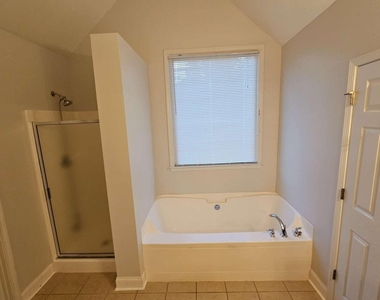 6141 Long Shore Drive - Photo Thumbnail 11