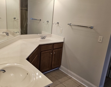 6141 Long Shore Drive - Photo Thumbnail 10
