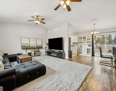149 Aidan Court - Photo Thumbnail 3