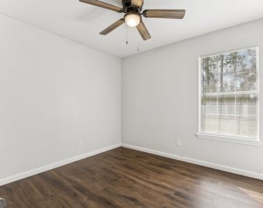 149 Aidan Court - Photo Thumbnail 15
