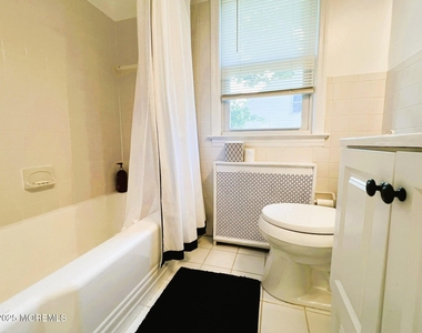 370 Macarthur Avenue - Photo Thumbnail 14