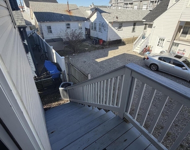 60 Sherman Avenue - Photo Thumbnail 11