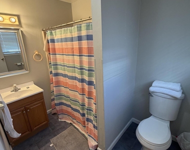60 Sherman Avenue - Photo Thumbnail 7