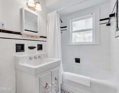 111 Chicago Boulevard - Photo Thumbnail 24