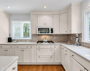 111 Chicago Boulevard - Photo Thumbnail 15