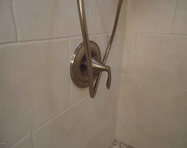 142 Cross Slope Court - Photo Thumbnail 29
