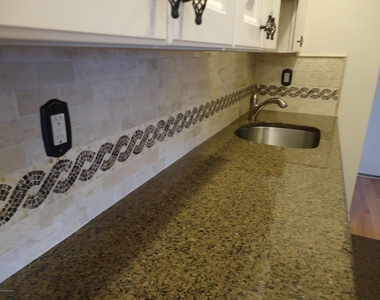 142 Cross Slope Court - Photo Thumbnail 9