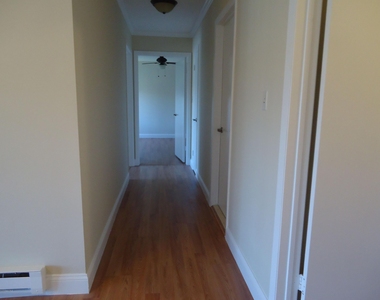 142 Cross Slope Court - Photo Thumbnail 16