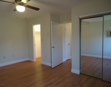 142 Cross Slope Court - Photo Thumbnail 32