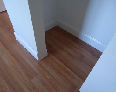 142 Cross Slope Court - Photo Thumbnail 34