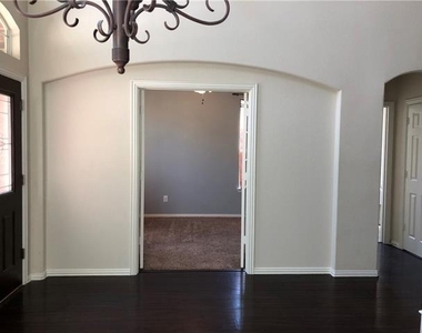 3821 Sandlin Street - Photo Thumbnail 3