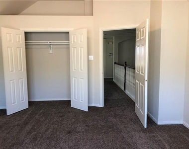 3821 Sandlin Street - Photo Thumbnail 9