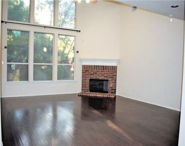 3821 Sandlin Street - Photo Thumbnail 12