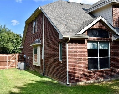 3821 Sandlin Street - Photo Thumbnail 24