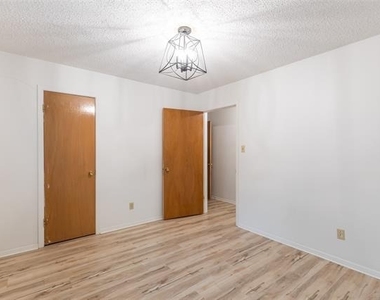 3409 High Meadows Drive - Photo Thumbnail 19
