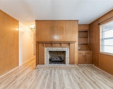 3409 High Meadows Drive - Photo Thumbnail 5