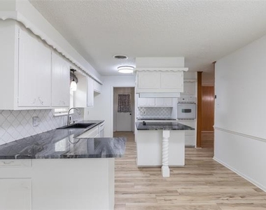 3409 High Meadows Drive - Photo Thumbnail 13